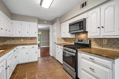10503 Berry Knoll Drive, Dallas, TX 75230 - Photo 7