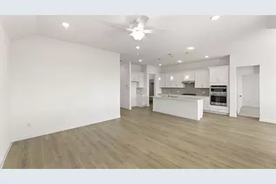 653 Tyronza Drive, Justin, TX 76247 - Photo 7