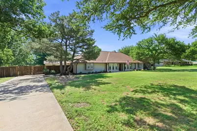 835 Cross Timbers Drive, Double Oak, TX 75077 - Photo 3