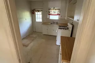 804 W Bridge St, Weatherford, TX 76086 - Photo 3