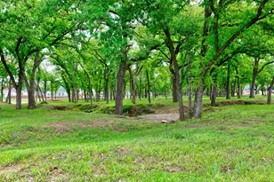 765 Bear Creek Dr, Hurst, TX 76054 - Photo 5