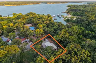 227 Shoreline Rd, Pottsboro, TX 75076 - Photo 1