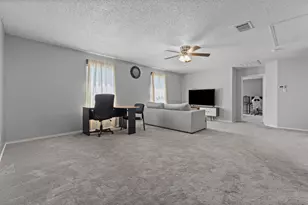 1017 Lake Trail Dr, Little Elm, TX 75068 - Photo 9