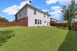 1017 Lake Trail Dr, Little Elm, TX 75068 - Photo 15