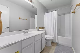 1017 Lake Trail Dr, Little Elm, TX 75068 - Photo 13