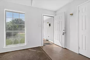 481 Weaver St, Cedar Hill, TX 75104 - Photo 5
