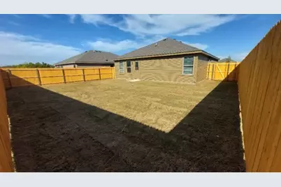 1425 Waverley Drive, Greenville, TX 75402 - Photo 5