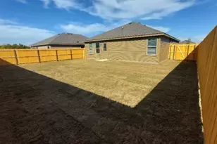 1425 Waverley Dr, Greenville, TX 75402 - Photo 5