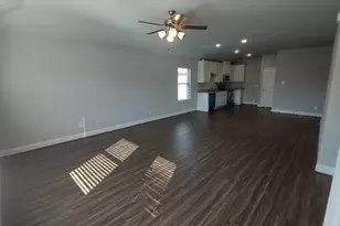 1425 Waverley Dr, Greenville, TX 75402 - Photo 3