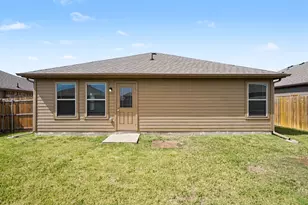 1425 Waverley Dr, Greenville, TX 75402 - Photo 25
