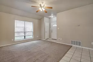 116 Honey Bee Dr, Joshua, TX 76058 - Photo 9