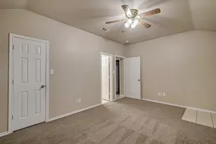 116 Honey Bee Dr, Joshua, TX 76058 - Photo 17
