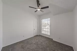 913 Mill Spring Dr, Garland, TX 75040 - Photo 23