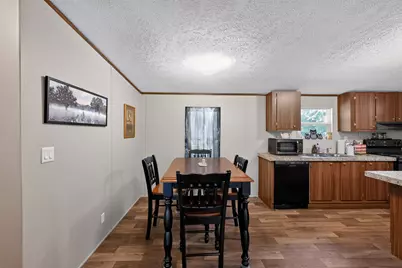 904 Pawnee Trail, Granbury, TX 76048 - Photo 13