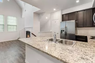 2413 Siskiyou St, Lewisville, TX 75056 - Photo 7