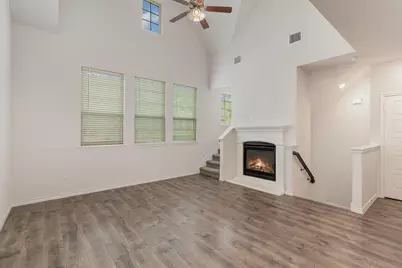 2413 Siskiyou Street, Lewisville, TX 75056 - Photo 3