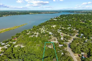 2704 Canyon Trail, Granbury, TX 76048 - Photo 5
