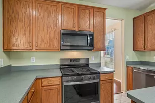 8101 Ross Lake Dr, Fort Worth, TX 76137 - Photo 9