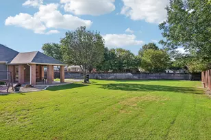 8101 Ross Lake Dr, Fort Worth, TX 76137 - Photo 33
