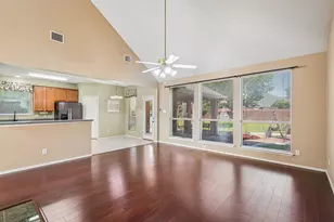 8101 Ross Lake Dr, Fort Worth, TX 76137 - Photo 5