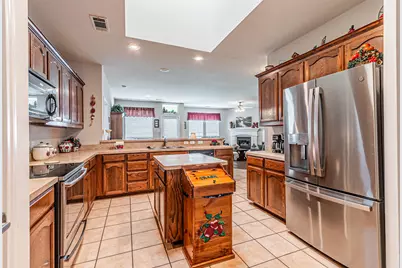 6208 Melanie Drive, Fort Worth, TX 76131 - Photo 9