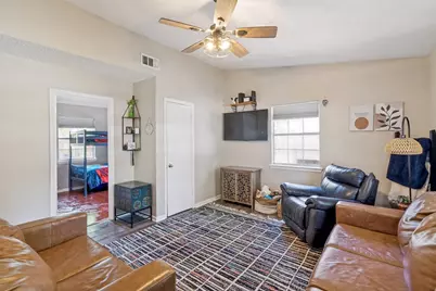 917 Grande Drive, Mesquite, TX 75149 - Photo 9
