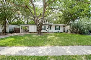 917 Grande Dr, Mesquite, TX 75149 - Photo 1