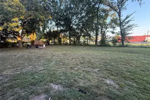 150 E Cooper St, Cooper, TX 75432 - Photo 9