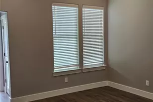 931 W Elm St, Denison, TX 75020 - Photo 17