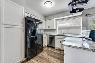 7501 Bermejo Rd, Fort Worth, TX 76112 - Photo 7