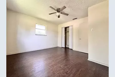 209 Prairie Avenue, Rogers, TX 76569 - Photo 11