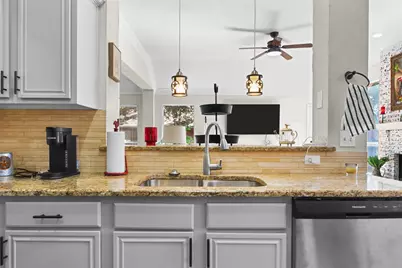 11805 Amber Valley Drive, Frisco, TX 75035 - Photo 13