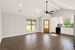 423 S Bonner St, Jacksonville, TX 75766 - Photo 5