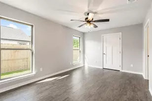 423 S Bonner St, Jacksonville, TX 75766 - Photo 11