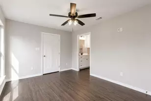 423 S Bonner St, Jacksonville, TX 75766 - Photo 13