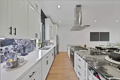 2139 Mail Avenue #102, Dallas, TX 75235 - Photo 11