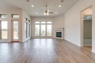 5729 Lake Jackson Dr, Fort Worth, TX 76126 - Photo 9