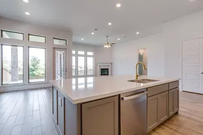 5729 Lake Jackson Drive, Fort Worth, TX 76126 - Photo 15