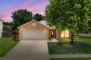 14016 Cedar Post Dr, Fort Worth, TX 76052 - Photo 25