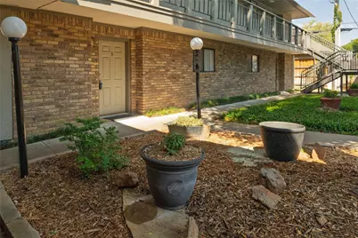 4920 Byers Avenue #B, Fort Worth, TX 76107 - Photo 5