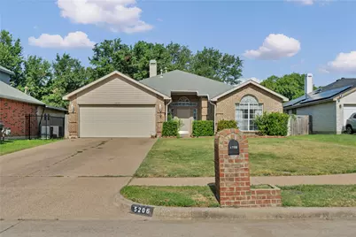 5206 Rio Court, Arlington, TX 76017 - Photo 1