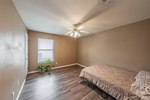137 Roberts Dr, Saginaw, TX 76179 - Photo 21