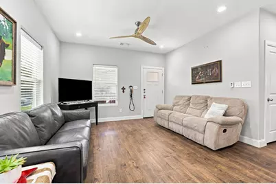 517 E Hanna Street, Denison, TX 75021 - Photo 5