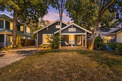 406 S Montreal Avenue, Dallas, TX 75208 - Photo 1