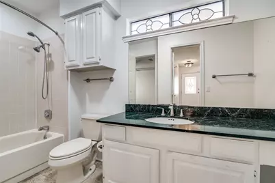 17018 Planters Row, Addison, TX 75001 - Photo 13