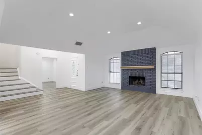6817 Wickliff Trail, Plano, TX 75023 - Photo 3