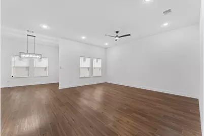 4507 Metropolitan Avenue, Dallas, TX 75210 - Photo 5