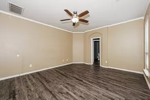 8421 Miramax Trail, Dallas, TX 75249 - Photo 11