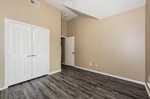 8421 Miramax Trail, Dallas, TX 75249 - Photo 17