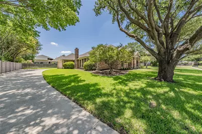 1057 Oak Valley Court, Keller, TX 76248 - Photo 3